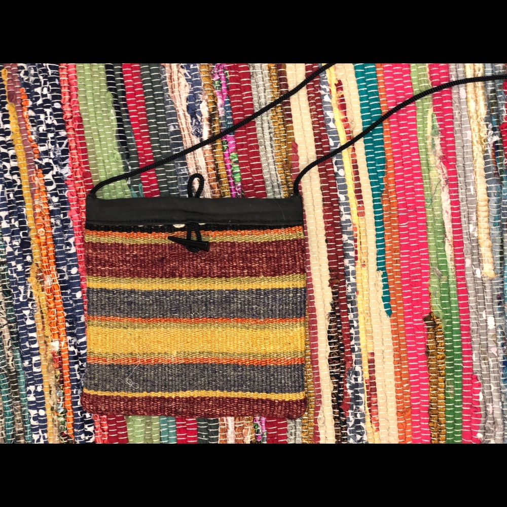 Western crossbody!!?